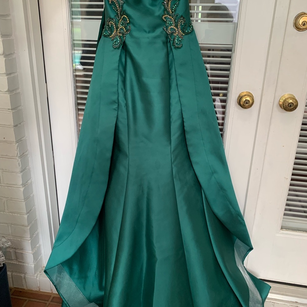 Mac Duggal Teal Embellished Prom Dress